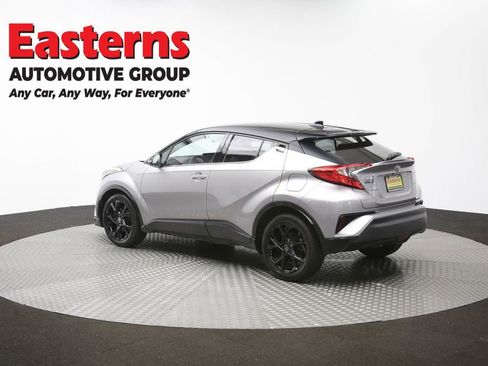 Used 2019 Toyota C-HR Limited FWD image 63
