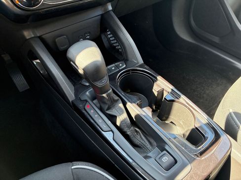 Used 2025 Chevrolet TrailBlazer LT image 40