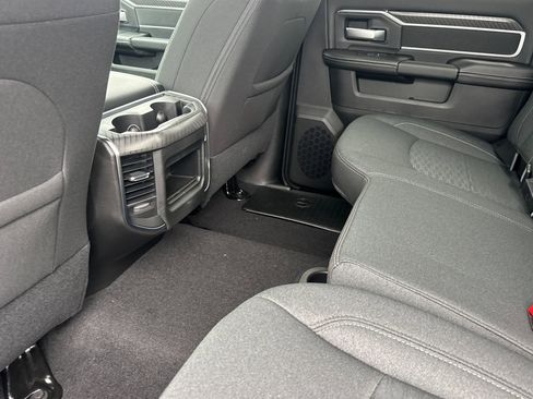 New 2026 RAM 2500 Big Horn AWD/4WD image 11