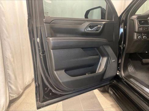 Used 2023 Chevrolet Tahoe RST image 9