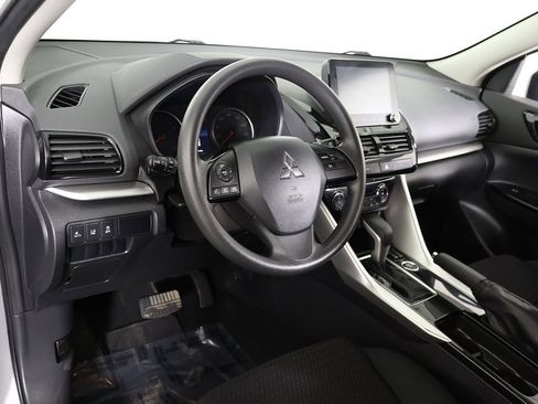 Used 2024 Mitsubishi Eclipse Cross LE image 23