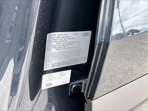 Certified 2025 Audi Q5 Premium Plus AWD/4WD image 30