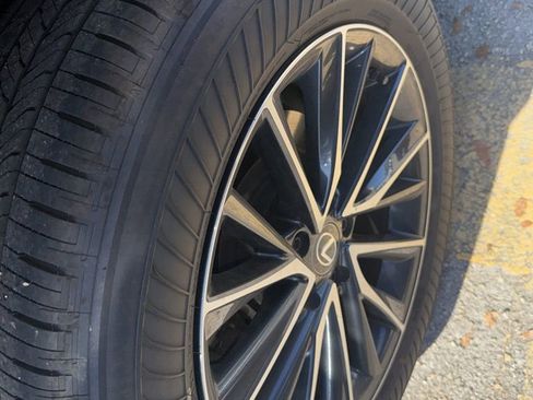 Used 2025 Lexus NX 250 FWD w/ Towing Package (2000 Lbs) image 5