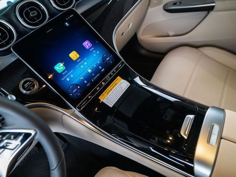 New 2026 Mercedes-Benz GLC 300 GLC 300 image 18