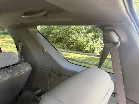 Used 2006 Toyota 4Runner SR5 AWD/4WD image 77