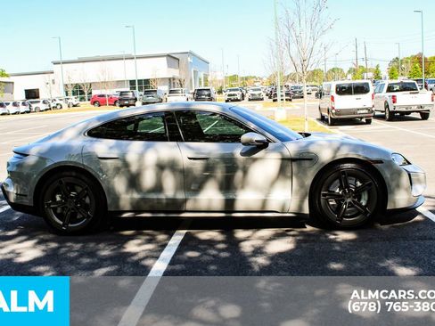 Used 2025 Porsche Taycan Turbo w/ Premium Package AWD/4WD image 9