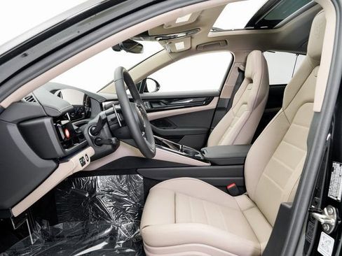 New 2026 Porsche Panamera 4 image 6