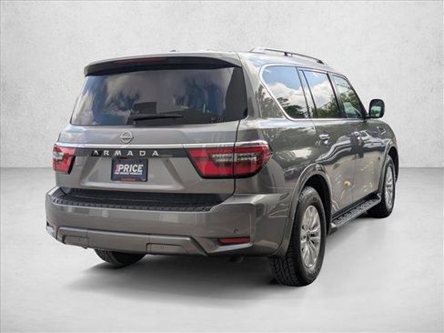 Used 2022 Nissan Armada SV image 5