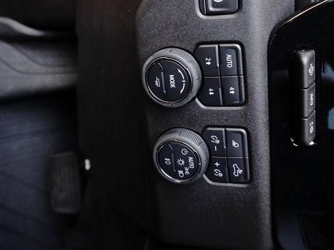 New 2025 Chevrolet Silverado 1500 High Country image 29