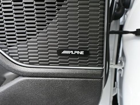 Used 2023 Jeep Grand Cherokee 4WD 4xe w/ Luxury Tech Group II image 22