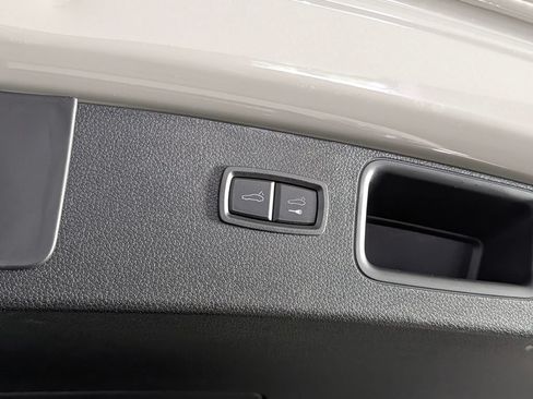 New 2026 Porsche Macan S AWD/4WD image 18