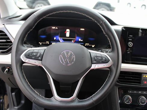 Certified 2025 Volkswagen Taos S image 10