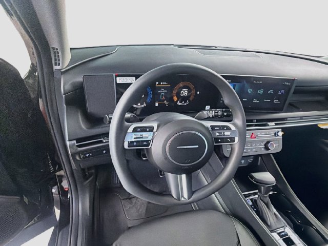 New 2026 Hyundai Tucson SE FWD image 11
