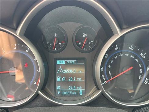 Used 2014 Chevrolet Cruze LT FWD image 17