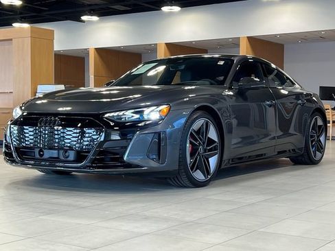 Used 2022 Audi RS e-tron GT AWD/4WD image 3