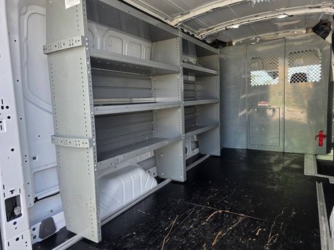 Used 2021 Ford Transit 250 Medium Roof AWD image 12