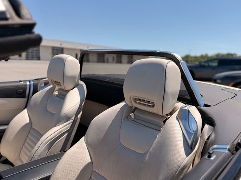 Used 2017 Mercedes-Benz SL 450 image 31