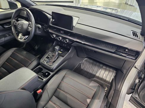 Used 2024 Honda CR-V Sport Touring image 11