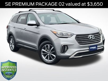Used 2017 Hyundai Santa Fe SE w/ SE Premium Package 02