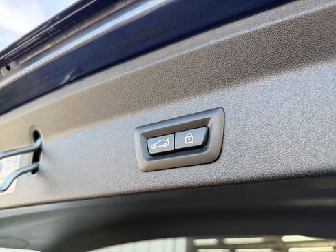 Used 2018 BMW X3 xDrive30i AWD/4WD image 45
