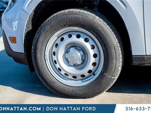 New 2026 Ford Maverick XL image 34