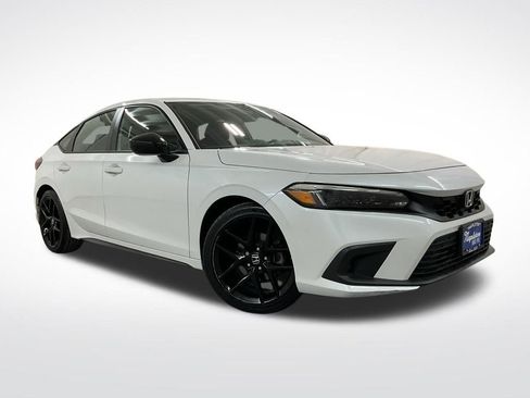 Used 2023 Honda Civic Sport image 5