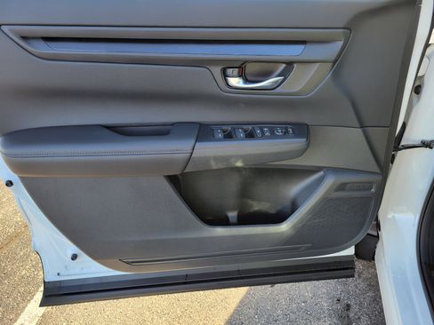 Certified 2026 Honda CR-V LX image 18