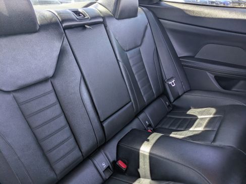 Used 2023 BMW M440i Coupe w/ Premium Package RWD image 13
