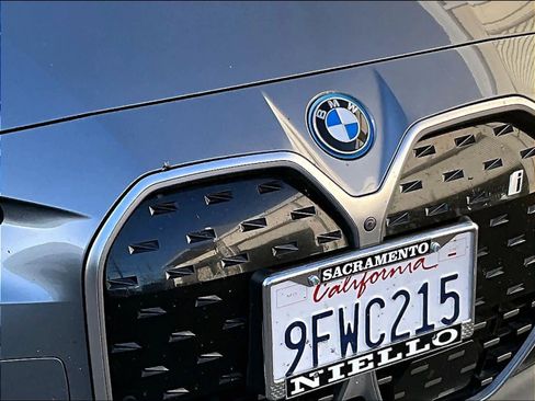 Used 2023 BMW i4 eDrive35 RWD image 31