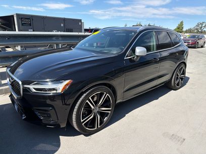Used 2019 Volvo XC60 T8 R-Design w/ Advanced Package