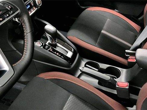 New 2025 Nissan Versa SR w/ Trunk Package image 8