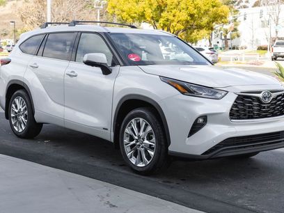 New 2026 Toyota Highlander Limited