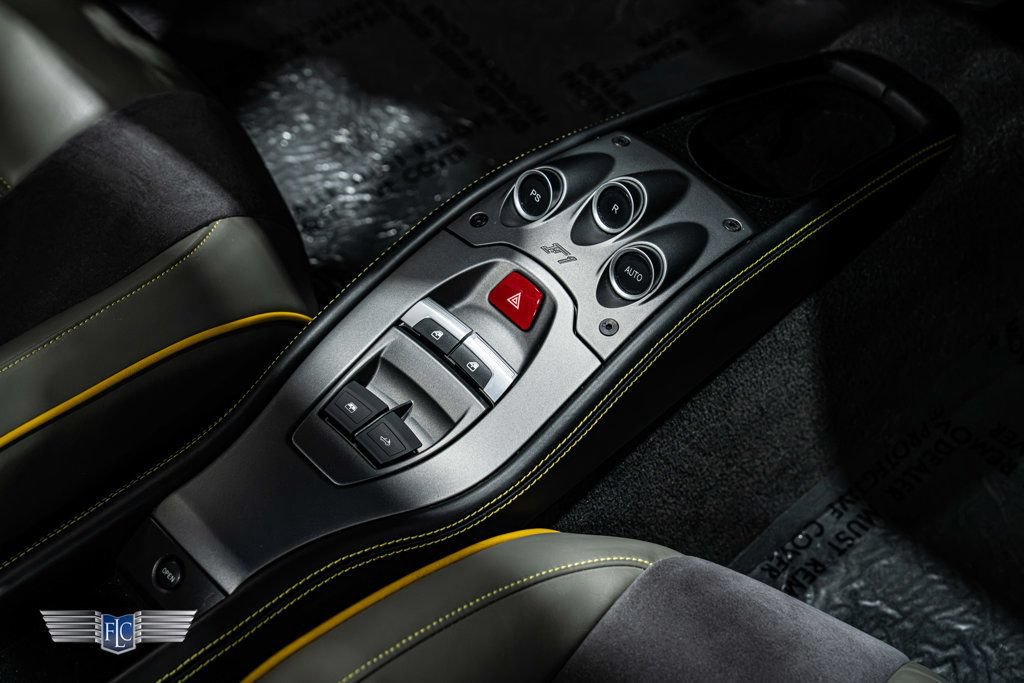 Used 2015 Ferrari 458 Spider RWD image 29