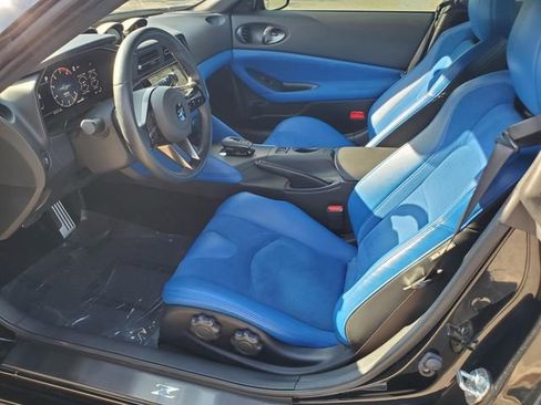 Certified 2024 Nissan Z Performance w/ Floor Mat Package image 11