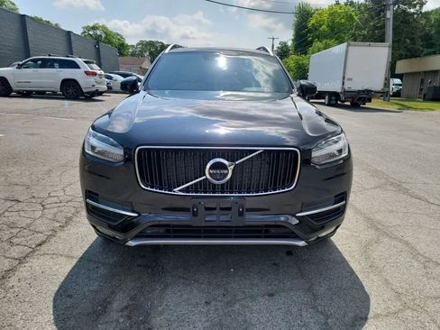 Used 2018 Volvo XC90 T6 Momentum w/ Convenience Package AWD/4WD image 2