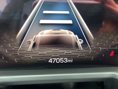 Used 2024 GMC Acadia Elevation w/ Trailering Package image 3