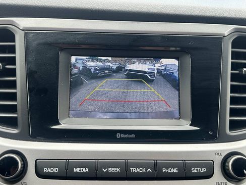 Used 2022 Hyundai Accent SE FWD image 15