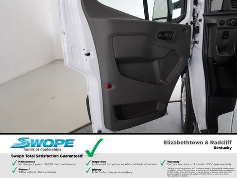 New 2023 Ford E-Transit Medium Roof w/ Interior Upgrade Package image 17