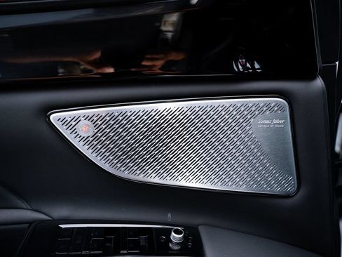 Used 2023 Maserati Grecale Modena AWD/4WD image 29