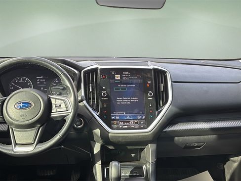 Used 2023 Subaru Ascent Premium w/ Convenience Package image 11
