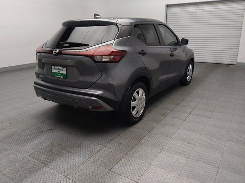 Used 2023 Nissan Kicks S FWD image 9