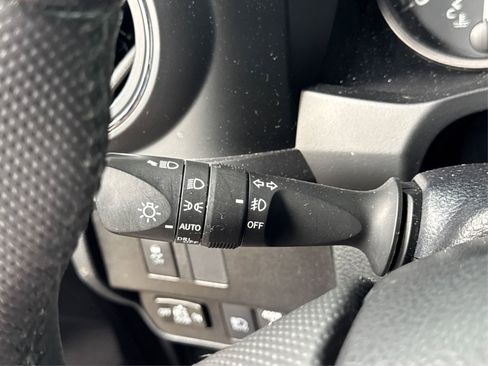 Used 2021 Toyota Tacoma SR5 image 34