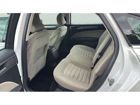 Used 2017 Ford Fusion S FWD image 11