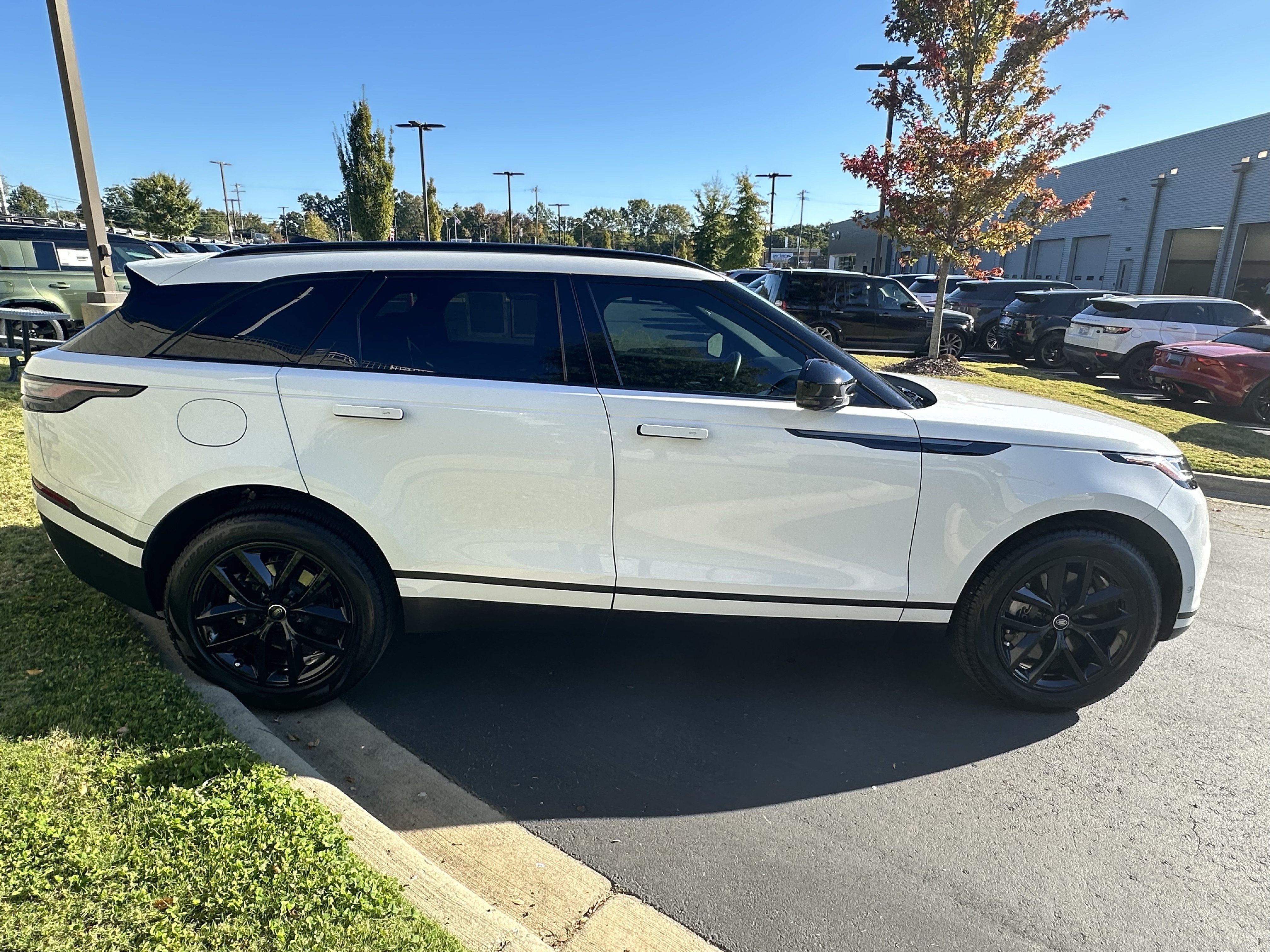 Certified 2026 Land Rover Range Rover Velar S AWD/4WD image 8