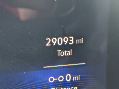 Used 2024 Volkswagen Jetta SE image 31