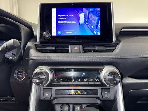 Certified 2025 Toyota RAV4 XLE AWD/4WD image 26
