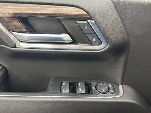 Used 2024 Chevrolet Silverado 1500 LT Trail Boss w/ Convenience Package II image 15