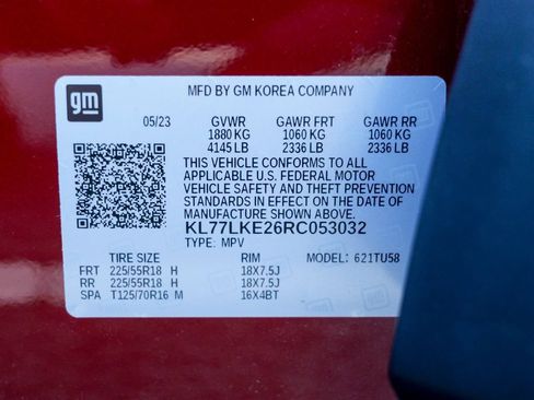 Used 2024 Chevrolet Trax ACTIV w/ Sunroof Package FWD image 54