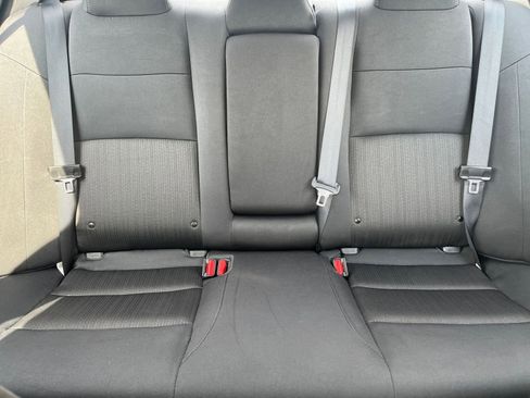 Used 2025 Nissan Altima 2.5 SV image 35