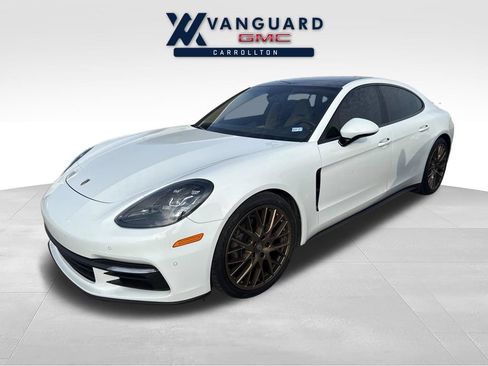 Used 2018 Porsche Panamera RWD image 1